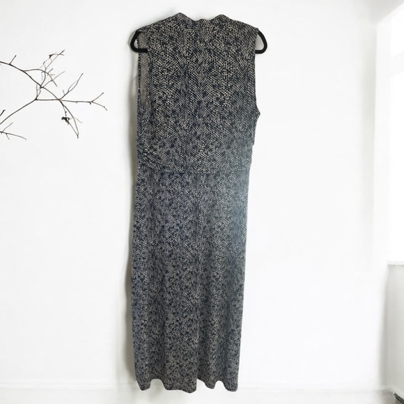 Vince Camuto Blue/White Sheath Maxi Dress V-Neck Sleeveless - Picture 3 of 6